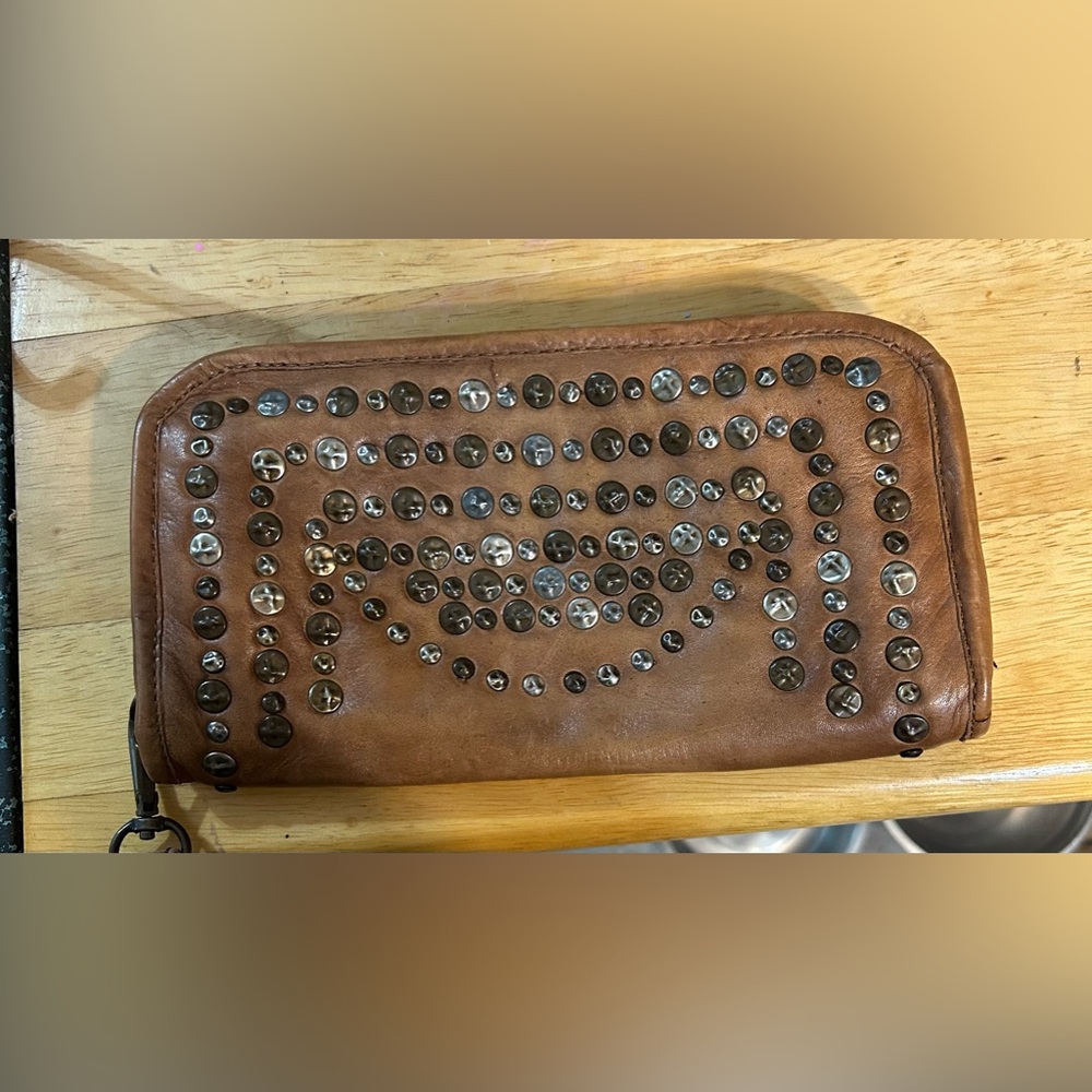 Viola Castellani Leather Wallet